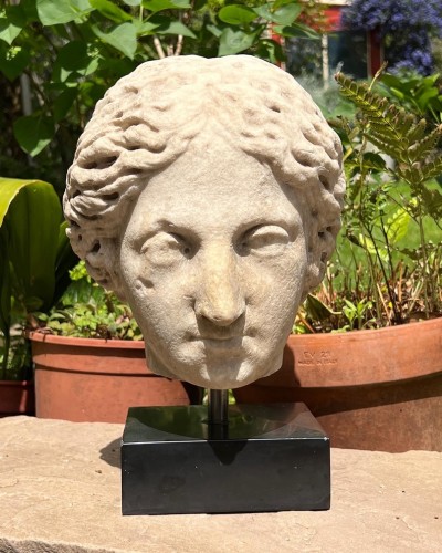  - Renaissance marble head of a noble lady. School of Fontainebleau, 16th c