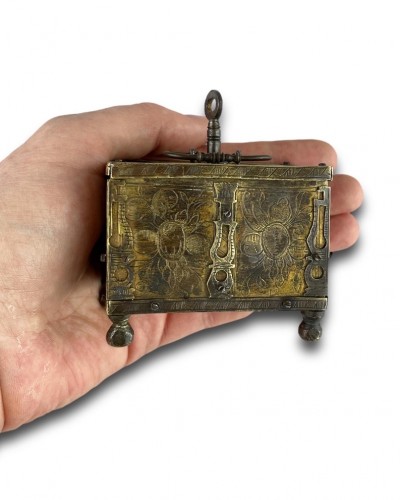 Renaissance miniature gilded brass Jewel casket South German, 17th century - 
