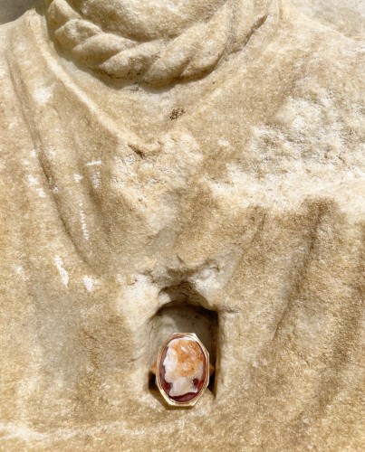 Camée Sardonyx avec un profil d'Hercule, Italie fin XVIIIe siècle. - 