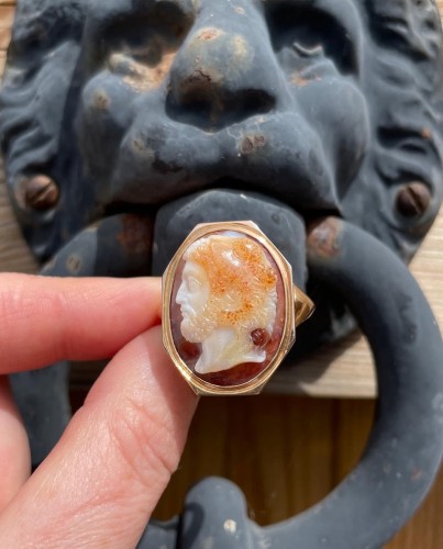  - Camée Sardonyx avec un profil d'Hercule, Italie fin XVIIIe siècle.