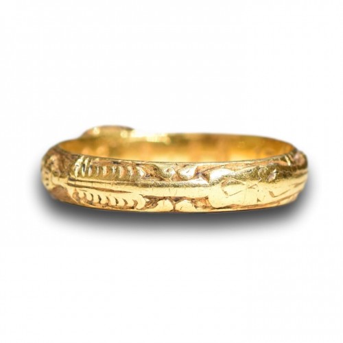Antique Jewellery  - Georgian skeleton mourning ring set with an antique yellow diamond