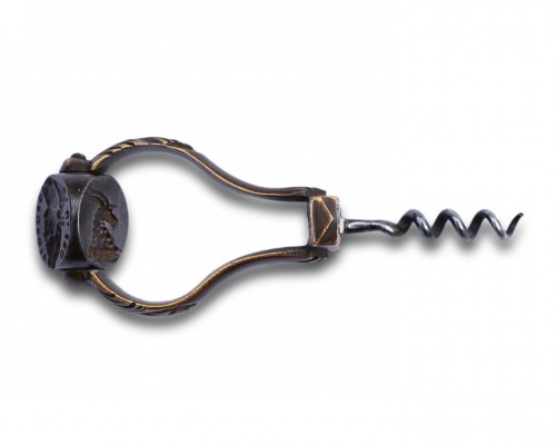 Rare Travelling Corkscrew With A Swivelling Fob Seal. English, Circa. 1720. - 