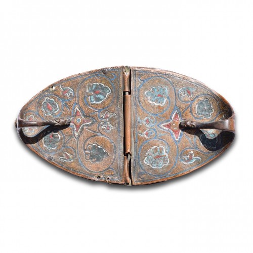 Antiquités - Champleve enamelled copper incense boat. Limoges, France, early 13th centur