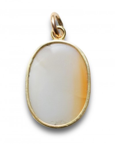 Bijouterie, Joaillerie Pendentif, Collier - Camée en agate avec un profil de la Madone, Italie début du XIXe siècle