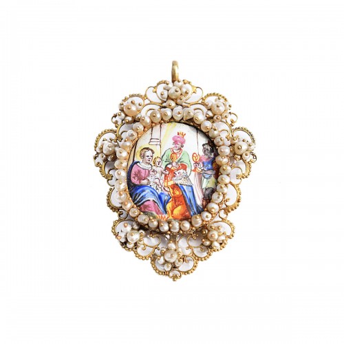 Pendentif dévotionnel en or avec l'Adoration des Mages. Hollande, XVIIIe siècle.