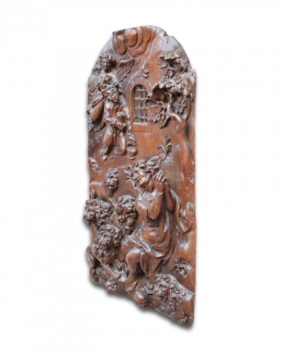 Extraordinary oak relief of Daniel in the Lions Den. German, 17th century - 