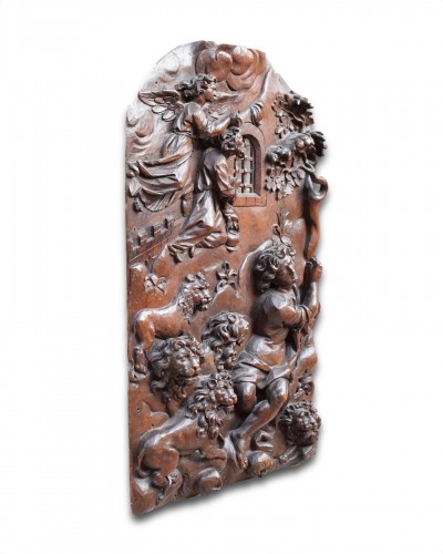 Extraordinary oak relief of Daniel in the Lions Den. German, 17th century - 