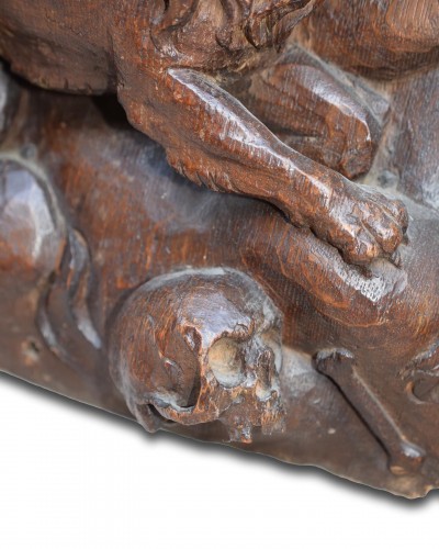 Antiquités - Relief en chêne de Daniel dans la fosse aux lions - Allemagne XVIIe siè