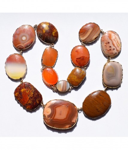 Specimen agate rivière necklace. English, early 19th century and later. - 