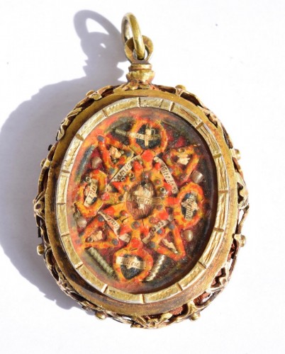 Antiquités - Pendentif reliquaire en argent vermeil ajouré - Espagne début XVIIe siècle