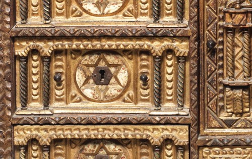 17th century - Iberian polychrome and gilt Vargueño