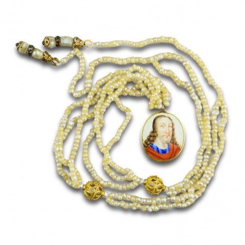 Gold And Enamel Pendant With Christ And The Virgin. French, 17th Century. - 