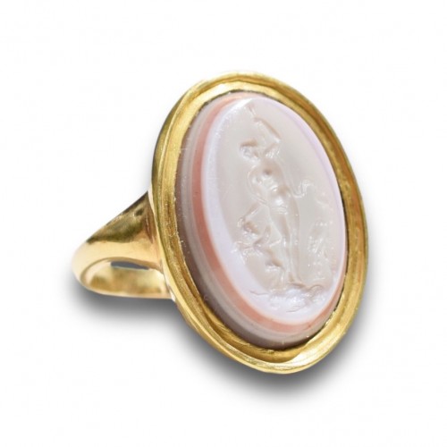 XVIIe siècle - Intaille en agate avec Vénus et Cupidon, Italie XVIIe siècle