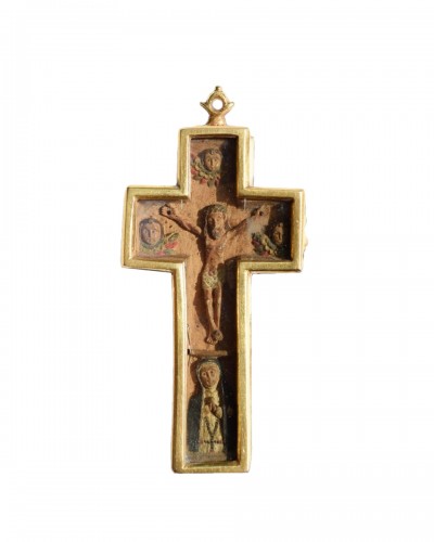 Gold Mounted Wooden Cross Pendant - Mexican, Around C.1600.