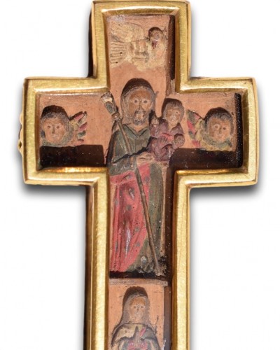Antiquités - Gold Mounted Wooden Cross Pendant - Mexican, Around C.1600.