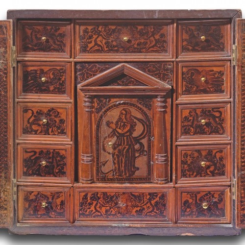 - Adige table cabinet with Renaissance figures and animals. Italian, 17th cen