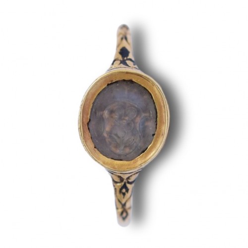 <= 16th century - Renaissance gold and enamel merchants ring, Northern Europe 16th century.