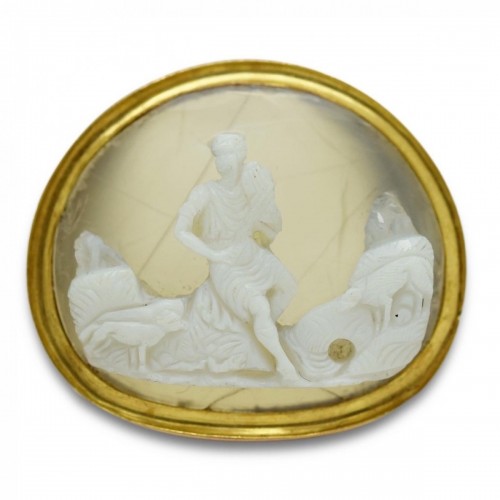 XVIe siècle et avant - Bague camée en agate d'Orphée charmant les animaux - Italie XVIe siècle