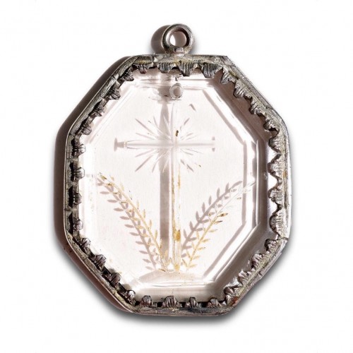 XVIIe siècle - Pendentif en cristal de roche monté sur argent  - Italie fin XVIIe siècle