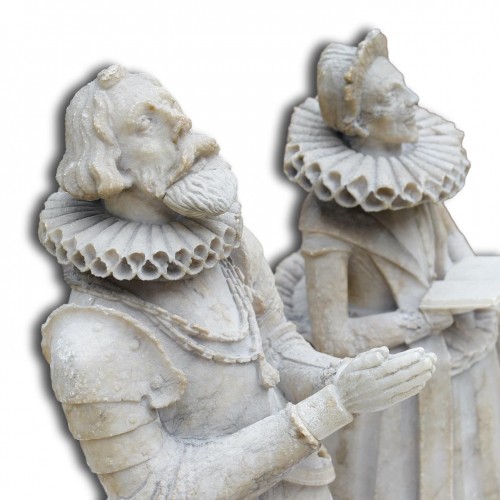 Sculpture Sculpture en Marbre - Sculptures tombales en albâtre jacobéen d'un mari et d'une femme, Angleterre XVIIe sièc