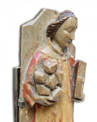 Alabaster relief of Saint Stephen, England 15th century - Sculpture Style 