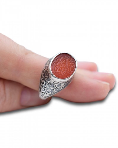 Antique Jewellery  - Silver ring with niello and set with a carnelian 19th century.