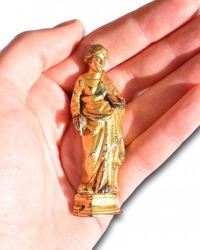 Antiquités - Small gilt bronze sculpture of Saint Catherine. Italian, early 15th century