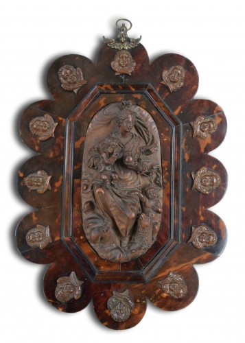 17th century - Boxwood relief of the Virgin &amp; Child, circle of Mattheus van Beveren.