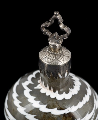 17th Century Glass Snuff Bottle - 