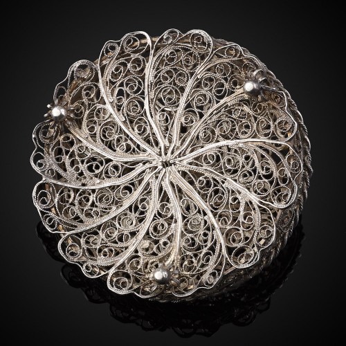 17th century - A rare little silver filigree Pomander; German yc.1690