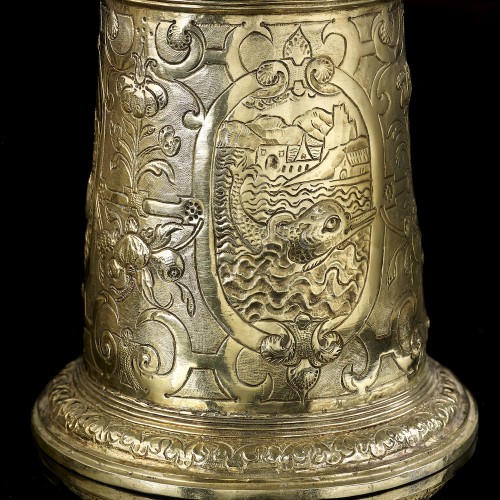 A silver gilt Renaissance Tankard - 