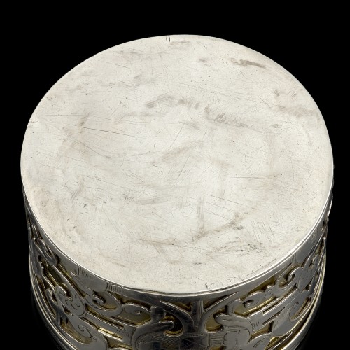 17th century - A circular strapwork Box, silver and parcel gilt, Dutch c.1660