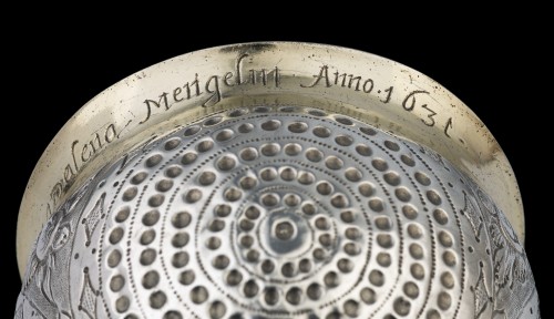 Coupe Bratina/Tumbler en argent et en vermeil de Nuremberg vers 1630 - 