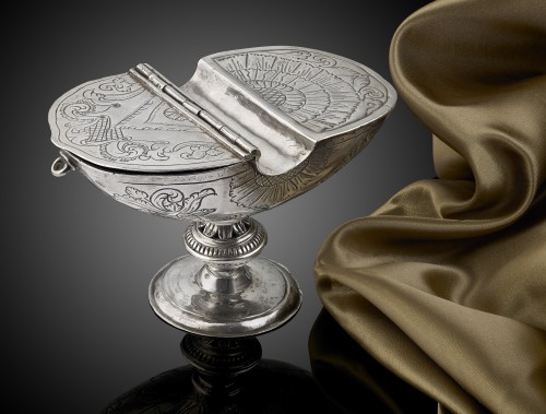 A Silver Incense Boat Spanish Colonial c.1680 - silverware & tableware Style 