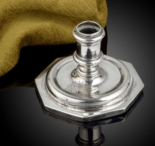 A little 17th century silver Spanish night light Candlestick - silverware & tableware Style 