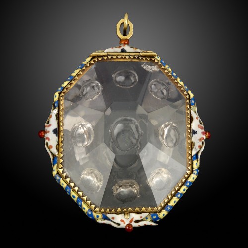 Antique Jewellery  - A rock crystal locket, mounted with gold and enamels, Italian or Spanish, 1