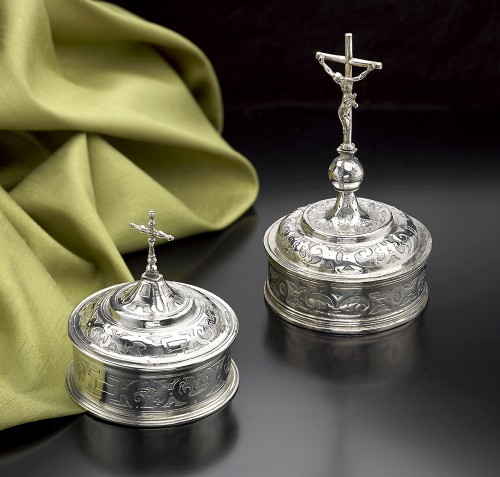 Two Portuguese Silver Pyx - silverware & tableware Style 