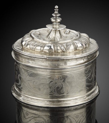 Pyx en argent et en vermeil de style colonial espagnol de la Renaissance, très rare, - Mayflower Antiques