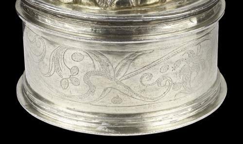 Antiquités - Pyx en argent et en vermeil de style colonial espagnol de la Renaissance