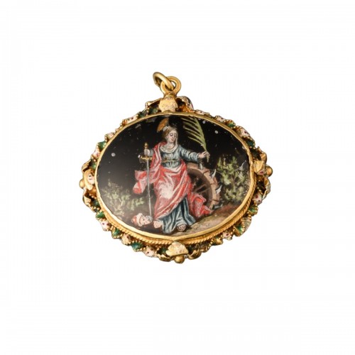 Pendentif de dévotion en cristal de roche monté sur or et orné d'émaux, 17e siècle