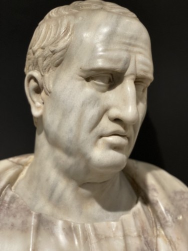 Buste en marbre représentant "Cicéron" - Sculpture Style Directoire