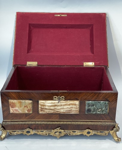 Napoléon III - veneered casket in rosewood and marble