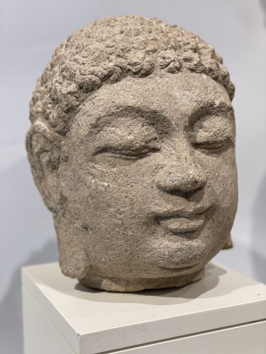 sendstone head of buddha  - Asian Works of Art Style 