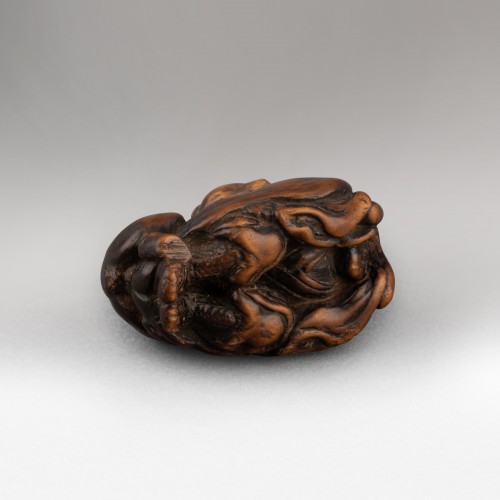 Antiquités - Netsuke – tanuki and hunter. Japan Edo 18th century