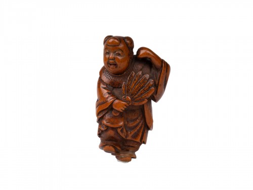 Netsuke By Ikka. Karako carrying a fan, Japan Edo