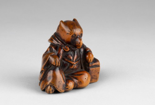 Asian Works of Art  - Netsuke – Model Representing A Fox Disguised As A Priest. Japan Edo