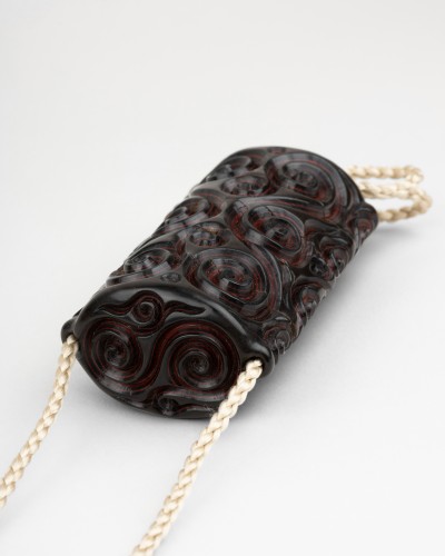 19th century - Inro Of Carved Red And Black Lacquer. Japan Edo, 19th century