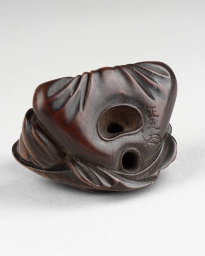  - Netsuke - A mask carver by Masayuki, Japan Edo