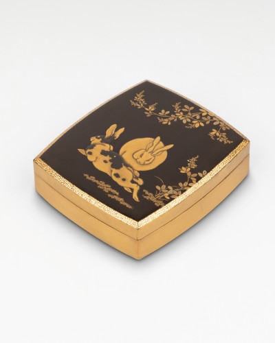 Antiquités - Kobako boîte en laque d’or à décor de lapins, Japon Edo