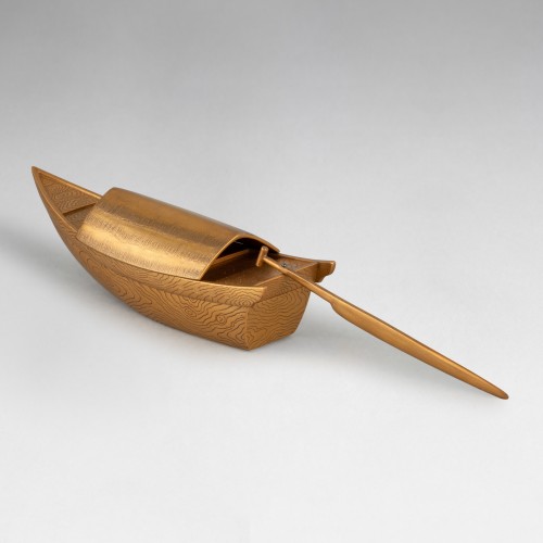 Antiquités - Kobako – Rare modèle en forme de barque en laque d'or, Japon Edo